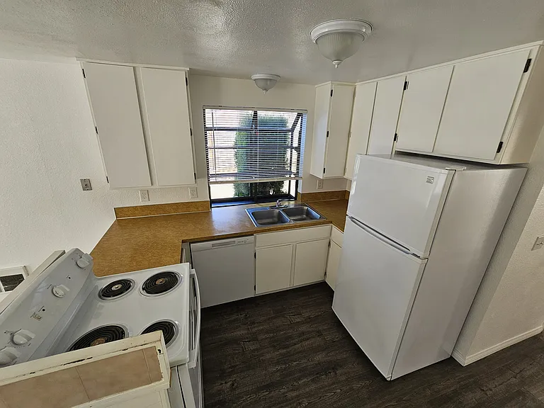 224 Little St SE #1 — Photo 10