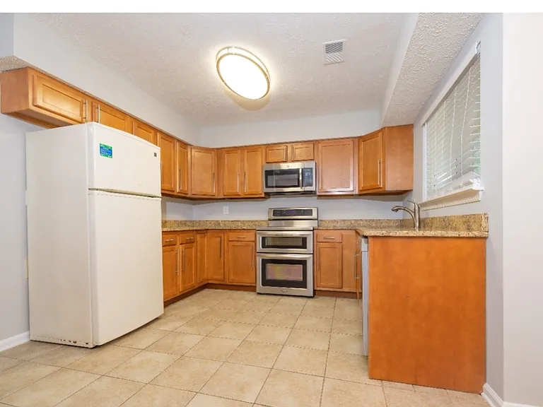 Open spacious kitchen with plenty of storage