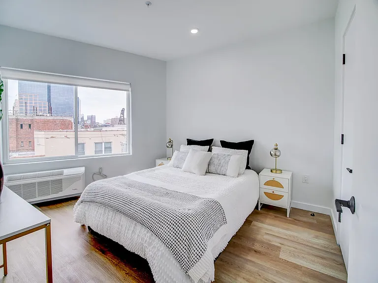 6 Madison St #VAR3 — Photo 11