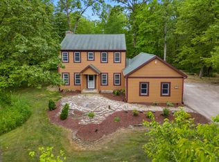 13737 N Lake Shore Dr, Mequon, WI 53097