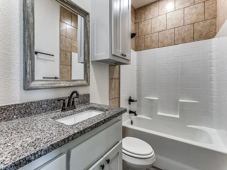 116 Dealva Ct #116 — Photo 24