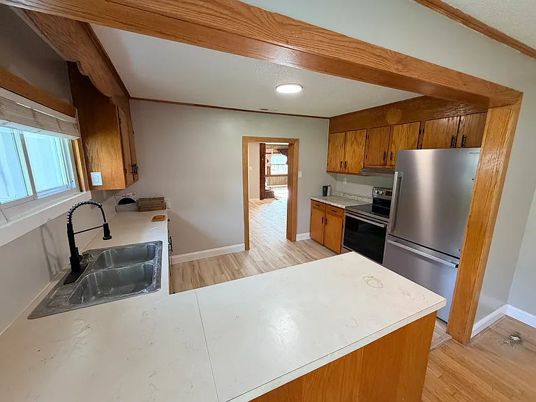 112 Justice Rd — Photo 3