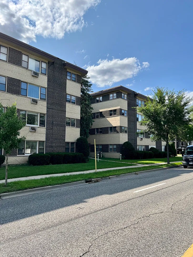 1 bed, 1.0 bath, $1,650 — Photo 1