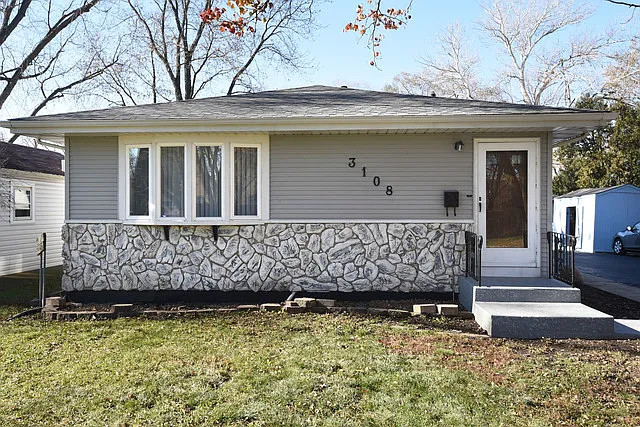 3108 La Porte Ave photo 1