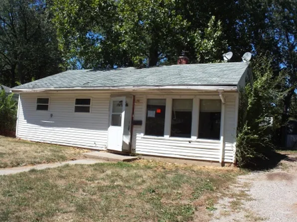 1224 Glenn St, Lansing, MI 48915