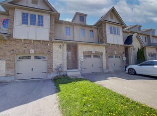 54 Curzon Cres, Guelph, ON N1K1Z9