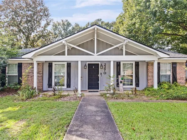2270 Christopher Dr E, Mobile, AL 36609