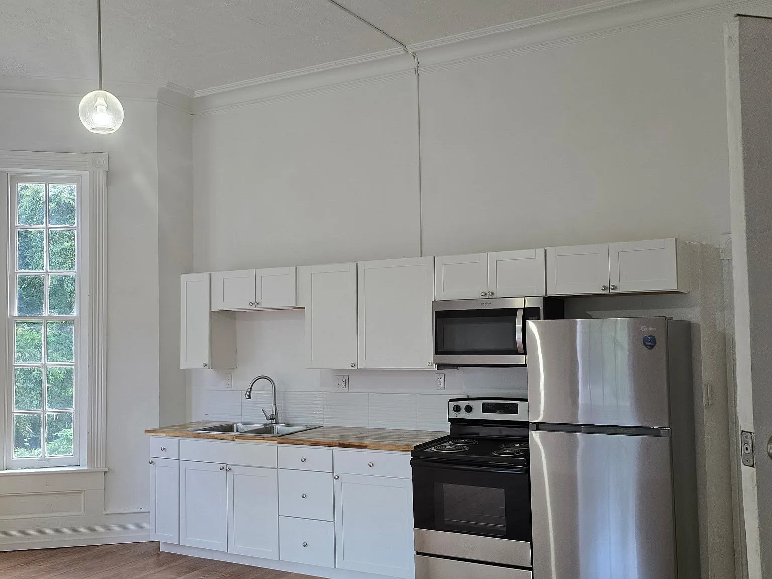 2 bed, 1200 sqft, $1,395 — Photo 3