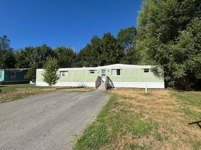 90 Colgate Road, Newmarket, NH, 03857