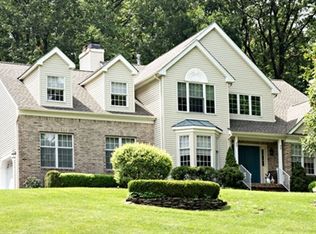 5 Gary Ct, Flanders, NJ 07836
