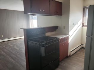 1815 9th Ave S APT 1, Moorhead, MN 56560