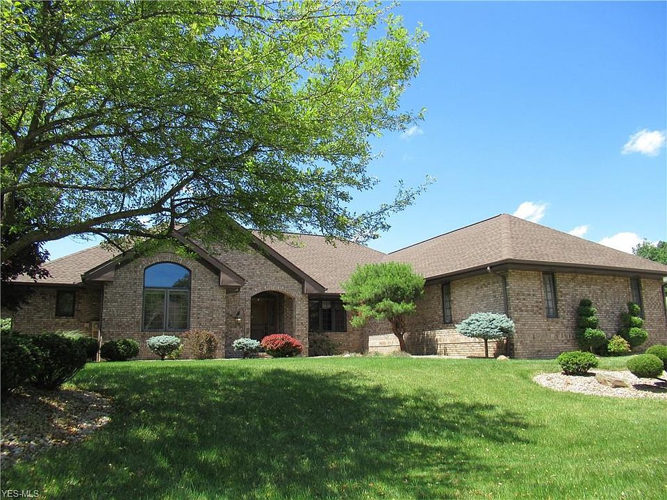 1st image of 3755 Weymouth Woods Dr