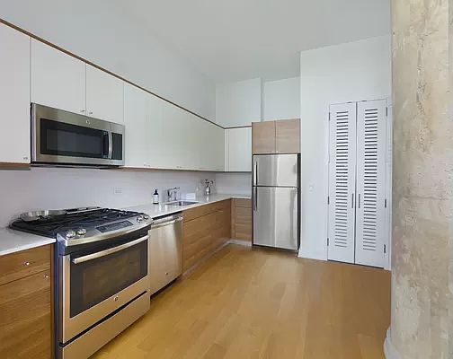 3rd image of 4322 Queens St APT 5214
