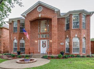 11906 Oak Highlands Dr, Dallas, TX 75243