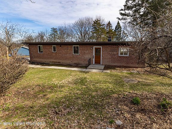 4th image of 129 W Camp Church Road