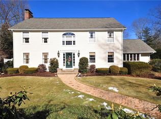 6 Lowell Rd, Farmington, CT 06032