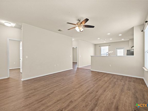 4th image of 5704 Levenwood Ln