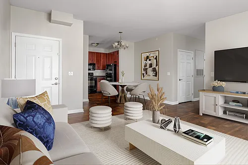 Marshall Square Apartments Photo 1