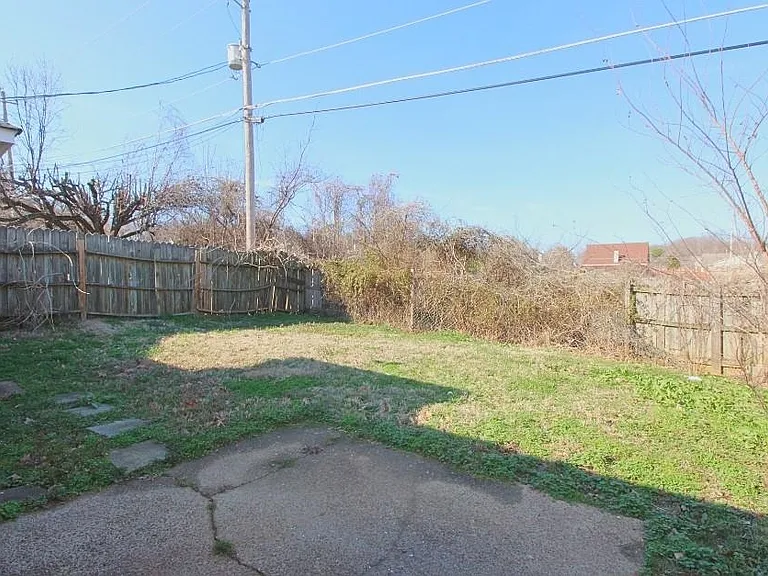 5558 Oak Branch Cir N — Photo 2