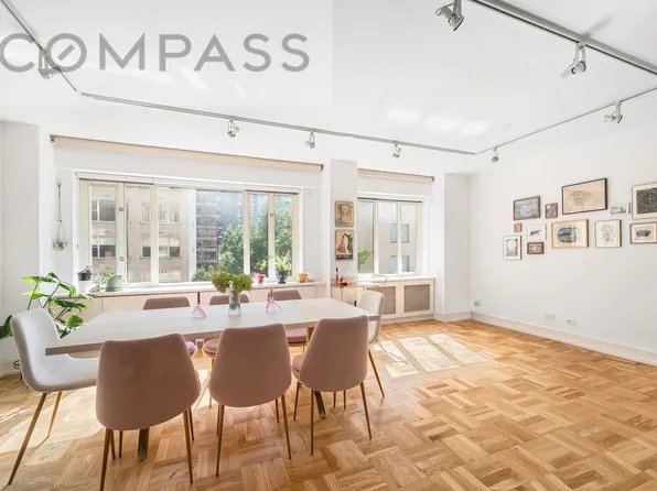 166 East 63rd Street image 3 of 7