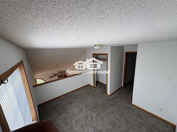 7287 Savanna Ct — Photo 6