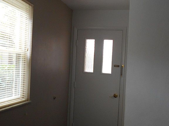 Entry to Living Room