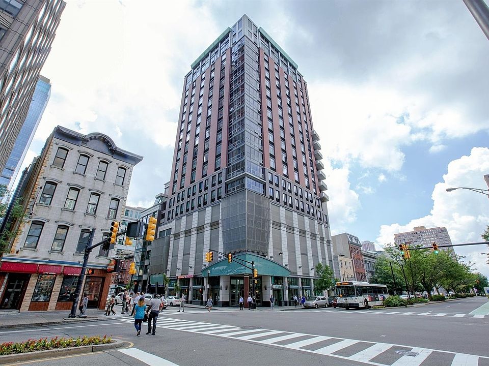 1st image of 105 Greene St APT 603