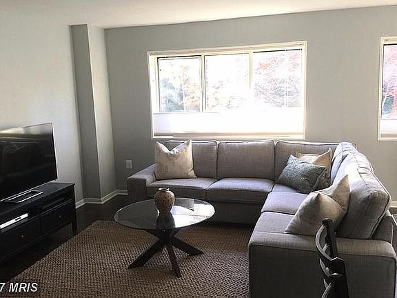 3rd image of 200 N Maple Ave APT 205