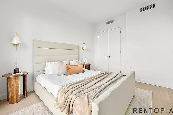 Bedroom, photo 3