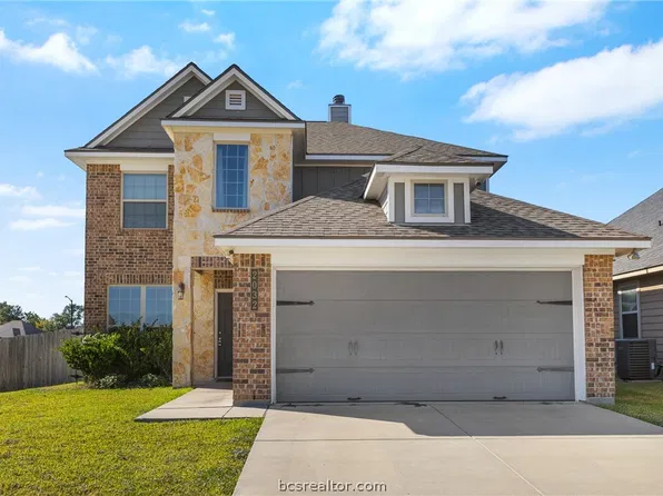 2032 Stubbs Dr, Bryan, TX 77807