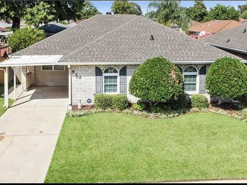 932 Ronson Dr