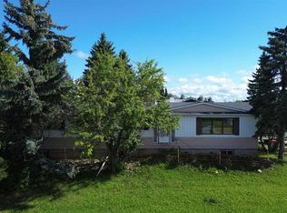 700 SW 8th St, Fox Creek, AB T0H1P0