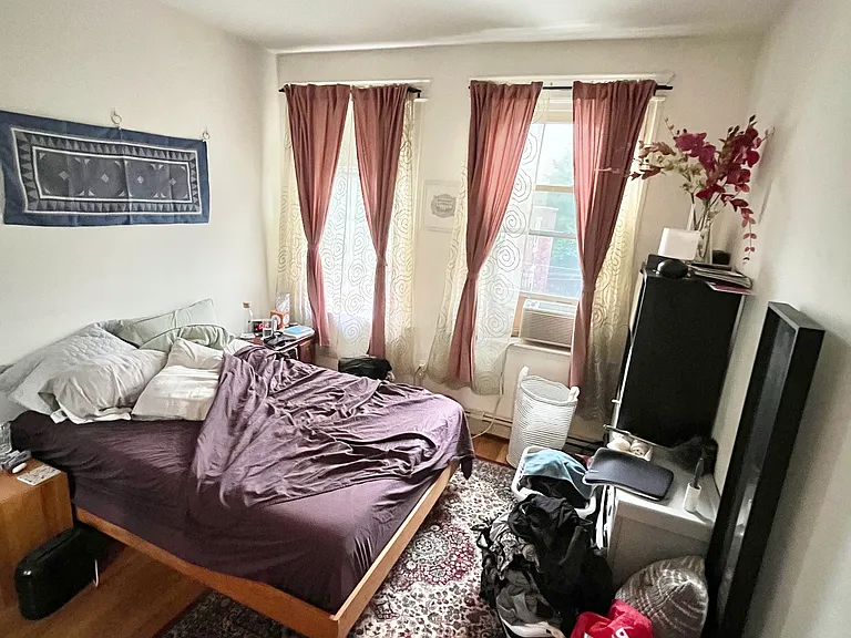 1677 Commonwealth Ave — Photo 2