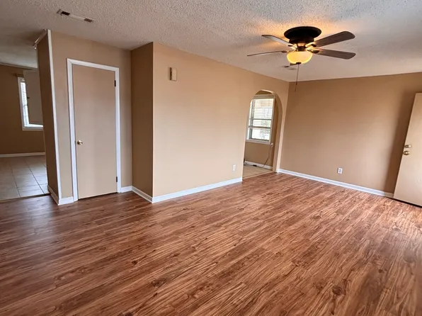 (undisclosed Address), Searcy, AR 72143