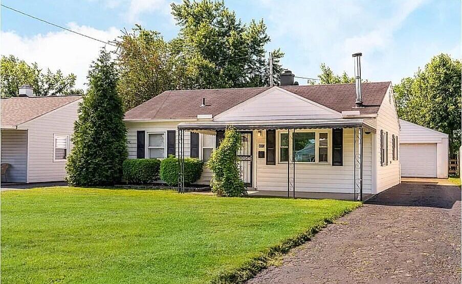 1st image of 4513 Saint Ann Ln