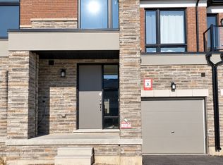51 Badgerow Way, Aurora, ON L4G 0Z5