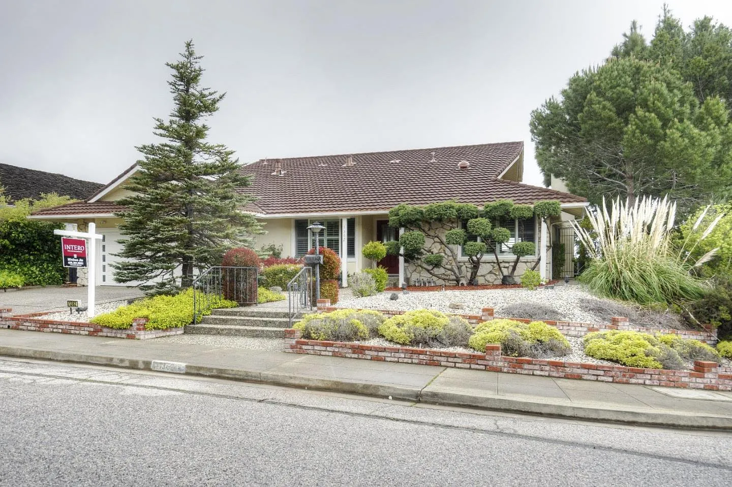 1362 Encina Dr photo 1