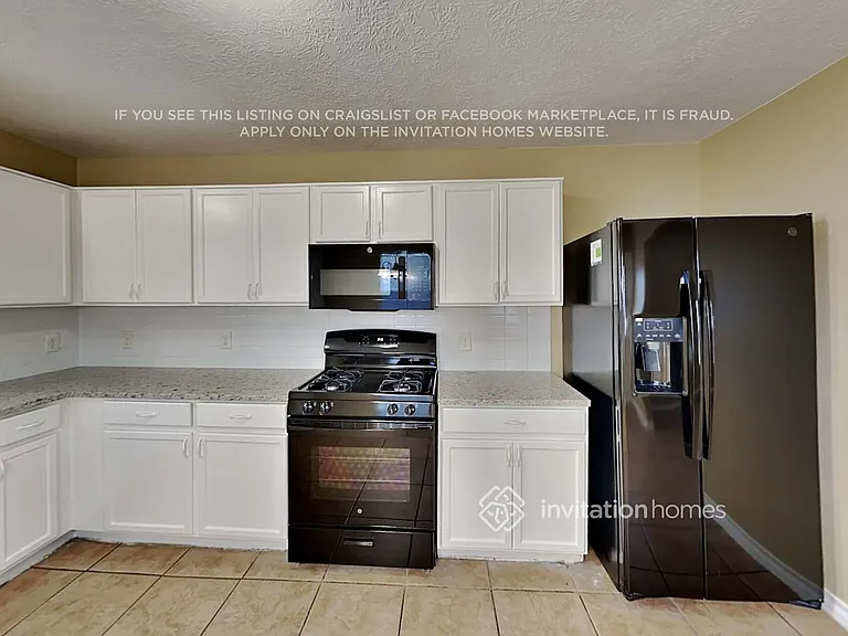 1515 Glasholm Dr — Photo 8