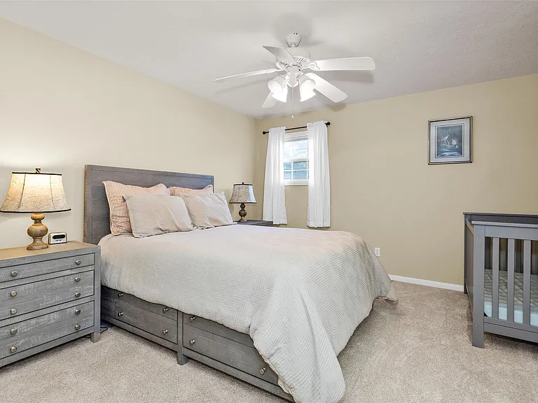 1502 Wimbledon Dr — Photo 43