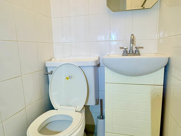 179 Lewiston St #1 — Photo 18
