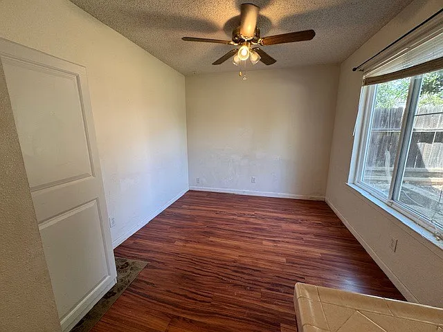 9496 N Sharon Ave — Photo 5