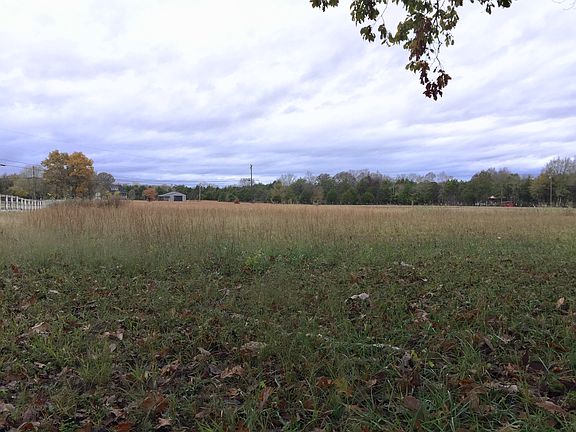 5 acres completely fenced