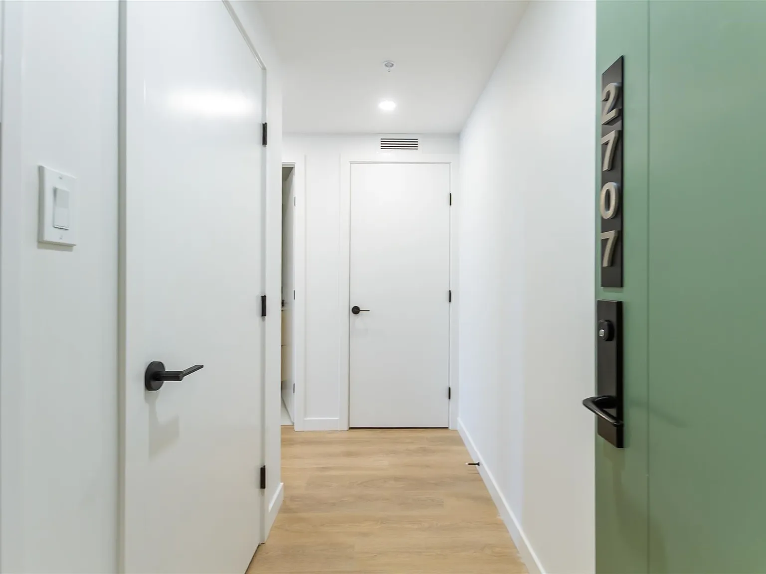 1 bed, 533 sqft, $2,000 — Photo 2