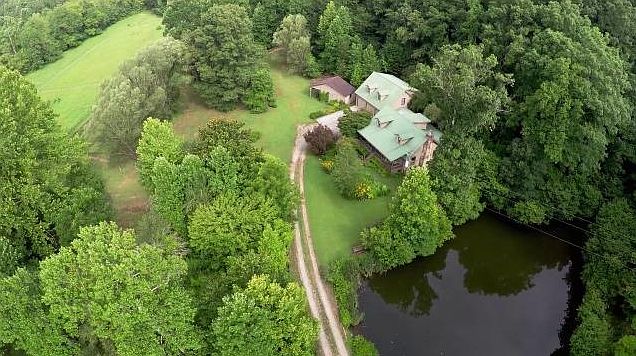1st image of 675 Suzie Creek Dr