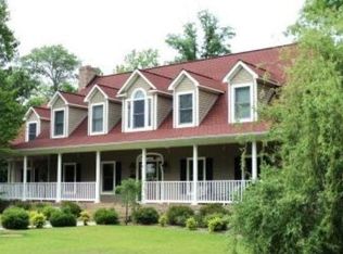 741 Treasure Point Dr, Bath, NC 27808