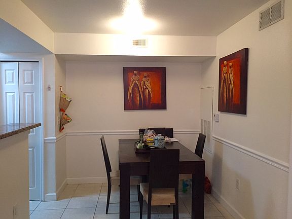 4th image of 3004 Parkway Blvd APT 111