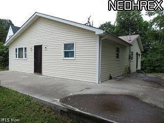 1st image of 600 Henry Ave