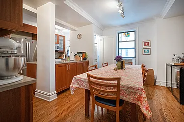 Rented by Rita S Citrin, LREB