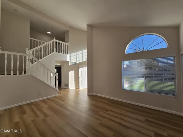 2007 Willowbrook Ave #2007, Palmdale, CA 93551