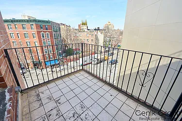 Rented by Genik Group Corp